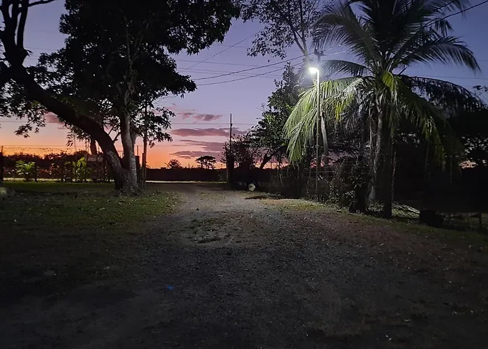 Bed and breakfast El Cocobolo Food&rest 5 Wifi Ac Pkg Free Swimmingpool Liberia