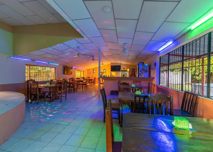El Cocobolo Food&rest 5 Wifi Ac Pkg Free Swimmingpool Bed and breakfast 4*